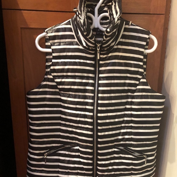 Beetlejuice/Gorpcore Large Bylyse Black and White Fill Vest - Picture 1 of 3